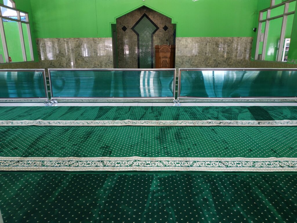 Apa Itu Karpet Masjid dan Manfaatnya